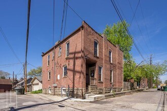 Building Photo - 751-753-753 Hunter Ave