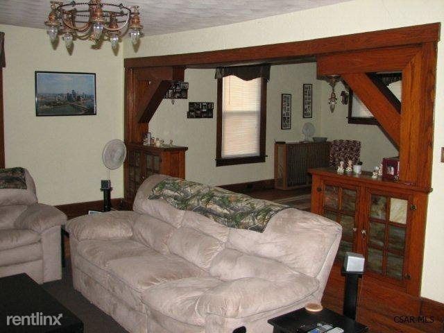 Foto del edificio - 4 br, 2 bath House - 457 Strayer Street,