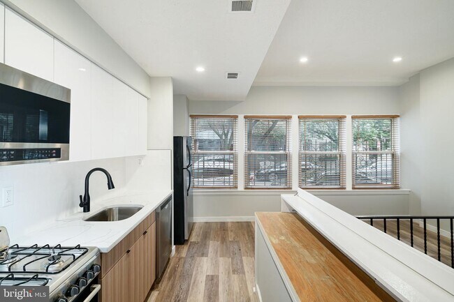 Foto del edificio - 718 S 7th St
