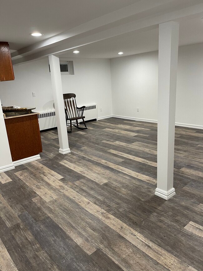 8 Terry Ln, Bayville, NY 11709 House Rental in Bayville, NY