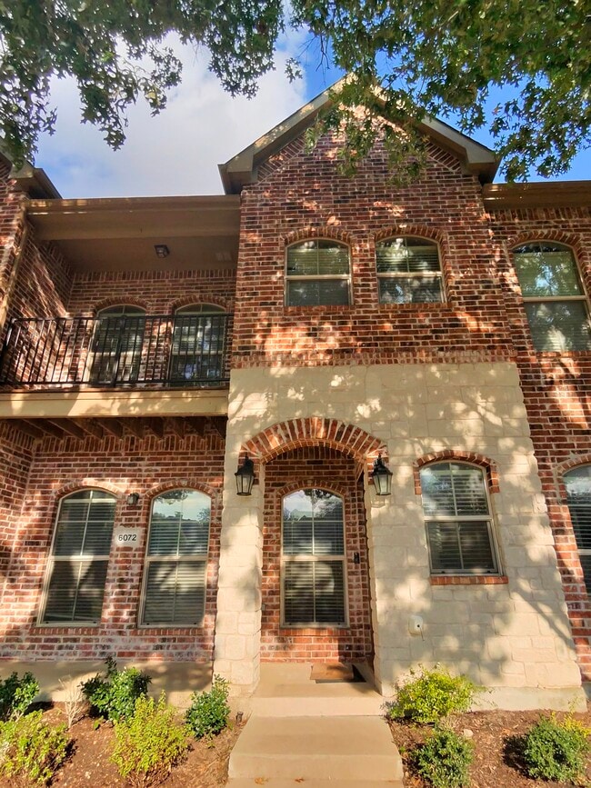 Photo - 6072 Pisa Ln Townhome