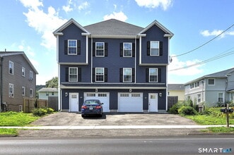 Building Photo - 1686 Litchfield Turnpike