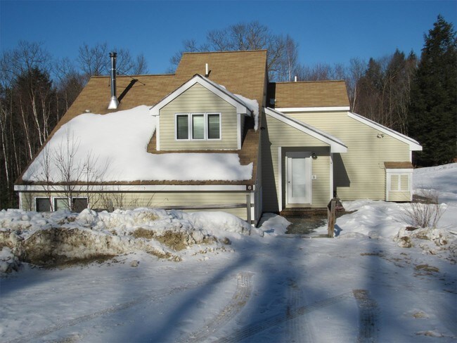 Building Photo - 6 Bear Chase Rd