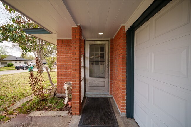 Foto del edificio - 1904 Edgehill Rd