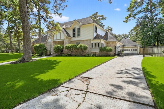 Foto del edificio - 18307 Forest Elms Dr