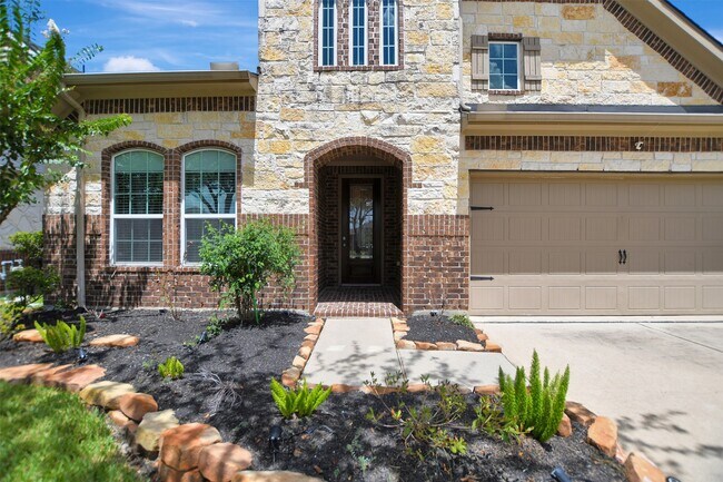 Foto del edificio - 18226 Russett Green Dr