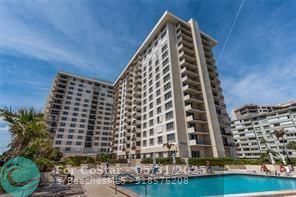Foto del edificio - 1900 S Ocean Blvd