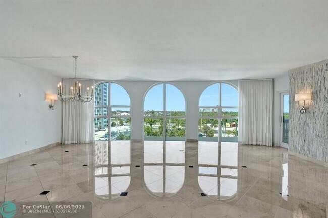Foto del edificio - 2845 NE 9th St
