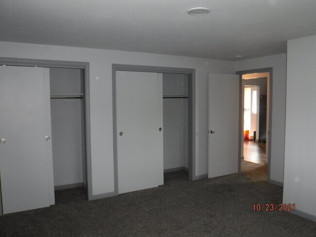 Building Photo - 3510 W Francis Ave