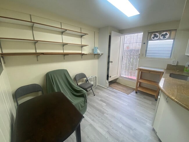 Foto del edificio - Frank