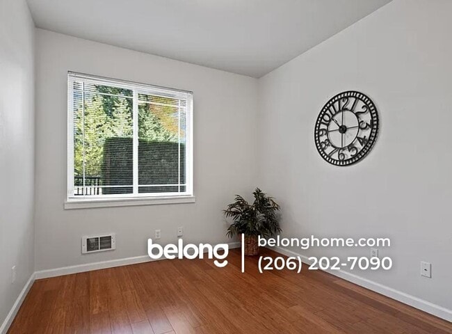 Building Photo - 107 164th St SE