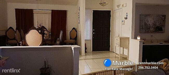 Foto del edificio - 3 br, 2 bath House - 3156 Calgary St