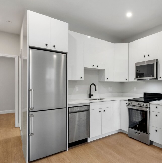 Foto principal - 1576 Cambridge St