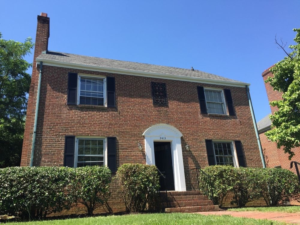 Primary Photo - 3413 Monument Ave