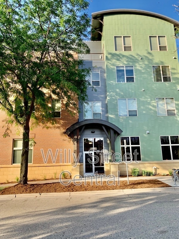 Foto del edificio - 315 S Paterson St