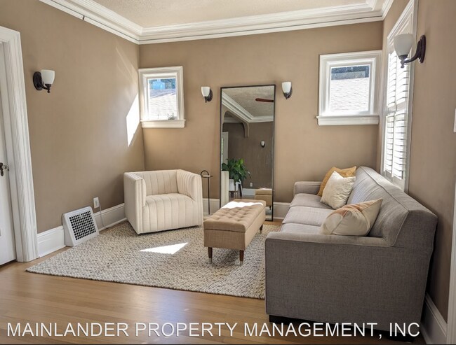 Foto del edificio - 2 br, 2 bath House - 635 N TERRY ST.