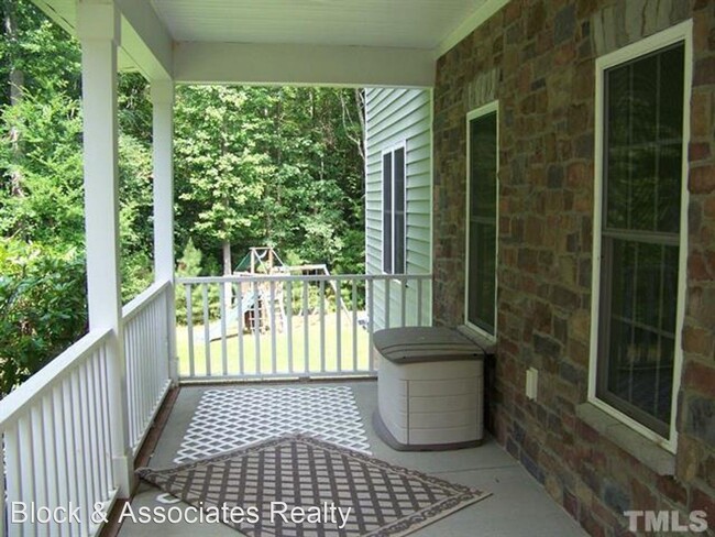 Building Photo - 4 br, 3.5 bath House - 123 Buckroe Drive