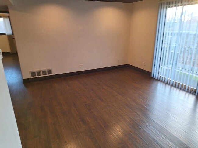 Foto del edificio - 3400 W 55th St