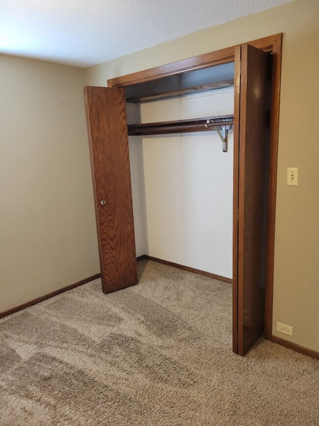 Bedroom 1 - 3485 Lester Ave