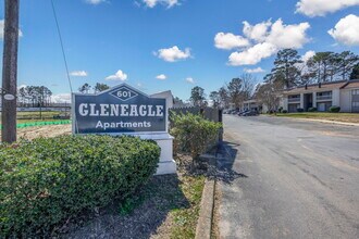 Building Photo - Gleneagle Apartment Homes