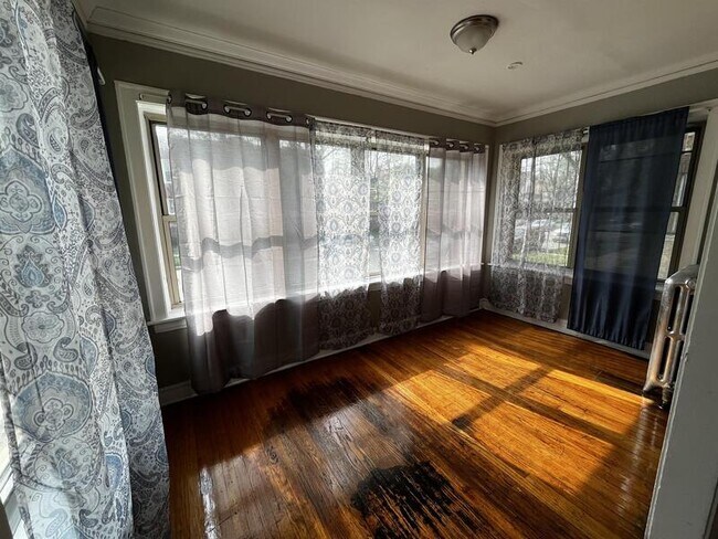 Foto del edificio - 740 E 78th St