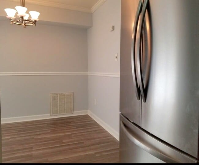 Building Photo - 3124 Brinkley Rd