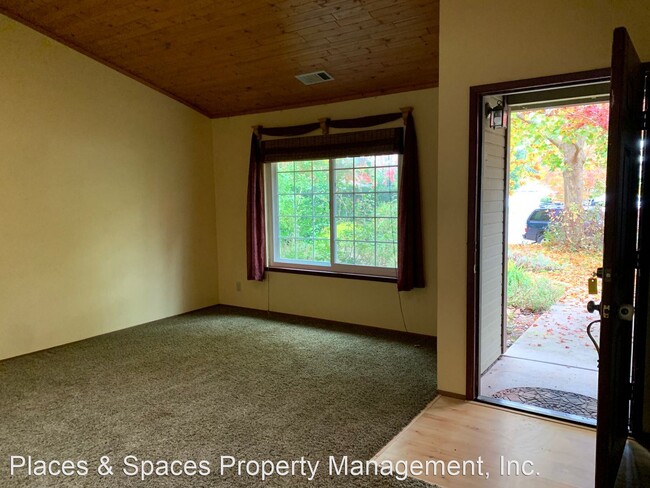 Building Photo - 3 br, 2 bath House - 771 Fuller Court
