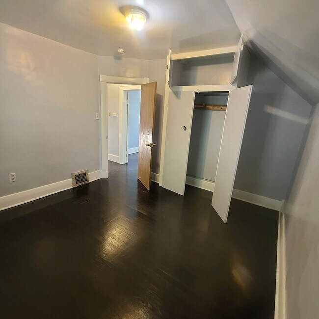 Foto del edificio - 1029 Howard St