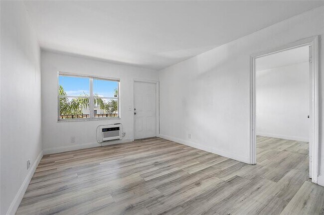 Foto del edificio - 1100 NE 9th Ave