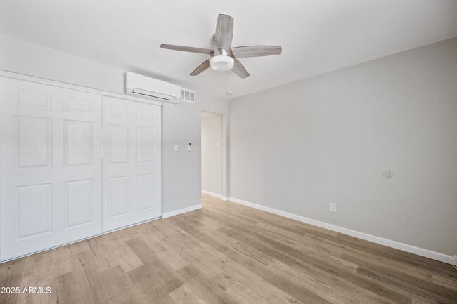 Building Photo - 3025 N 32nd St