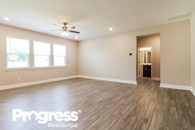 Building Photo - 231 Pilsen Dr