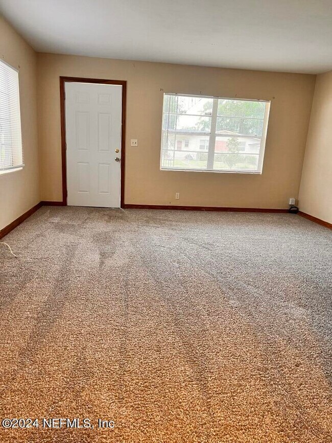 Building Photo - 5760 Cedar Park Ln