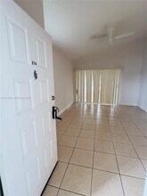 Building Photo - 2880 N Oakland Forest Dr