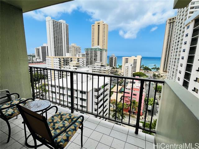Building Photo - 2440 Kuhio Ave.