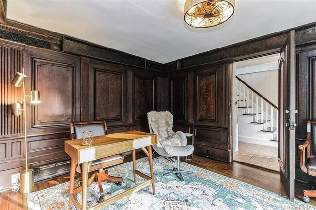 Building Photo - 14 Turkey Hill Rd