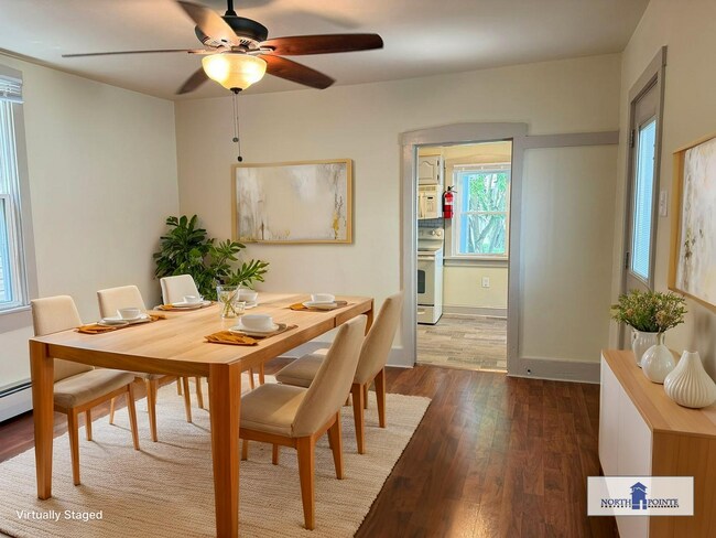Foto del edificio - Spacious 3 bedroom 1 Bathroom Home in Manh...
