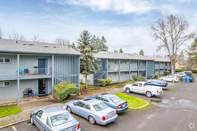 Exterior - McCornack Place Apartments