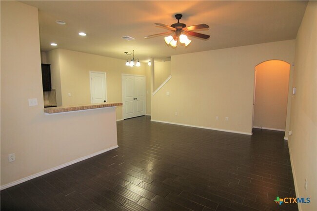 Foto del edificio - 1137 Brown Rock Dr