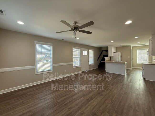 Foto del edificio - 501 Fisher St