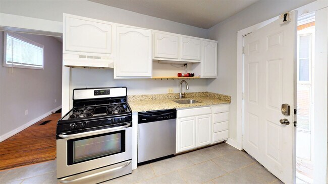 Building Photo - 41 McMillen Avenue