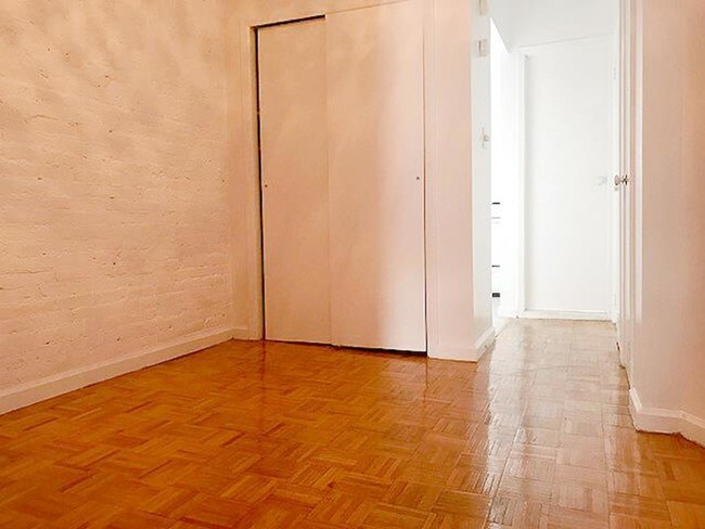 Building Photo - 714 Greenwich Street