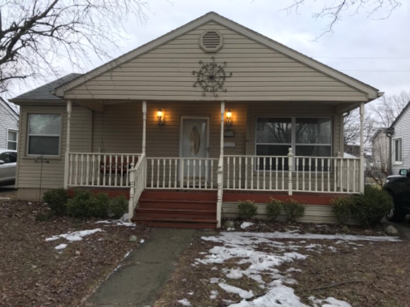 Foto principal - 2326 Barrett Ave