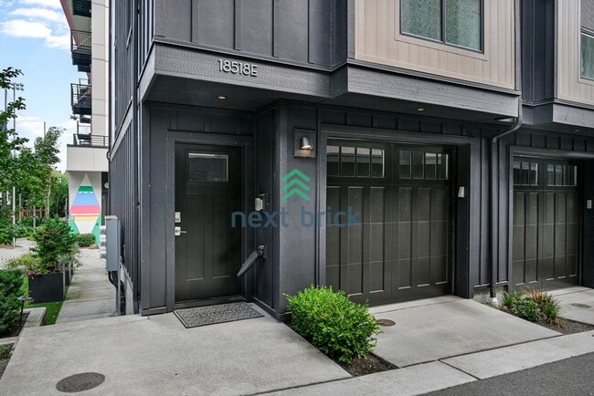 Foto del edificio - 2 bed and 2.5 bath Modern Townhome Downtow...