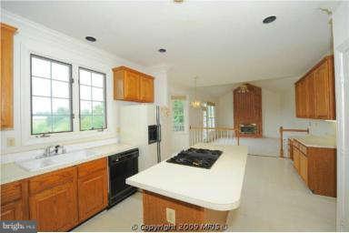 Foto del edificio - 2123 Queensguard Rd