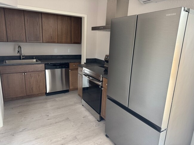 Foto del edificio - 7101 Winding Way