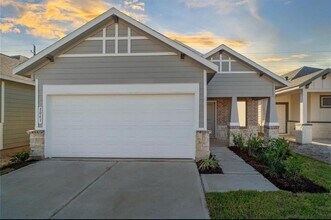 Building Photo - 8043 Cypress Bonsai Dr