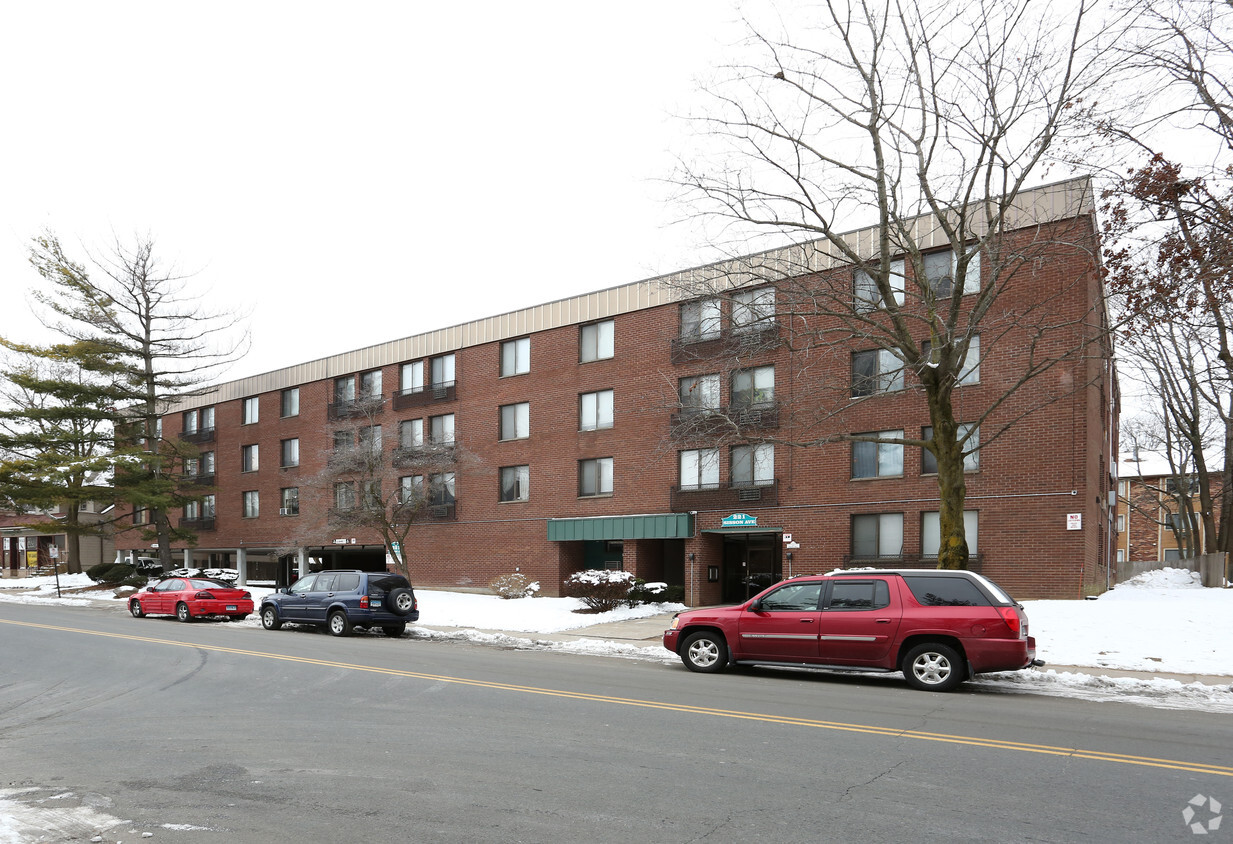 Primary Photo - Clemens Place Apartment Homes