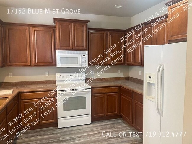 Building Photo - 17152 Blue Mist Grove