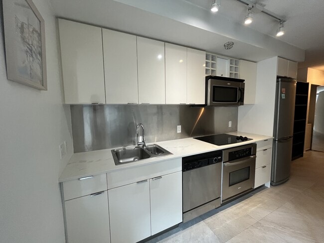 Photo du bâtiment - 233 Robson St