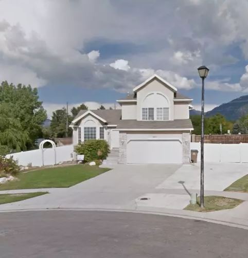 Primary Photo - 987 E Blue Heron Way